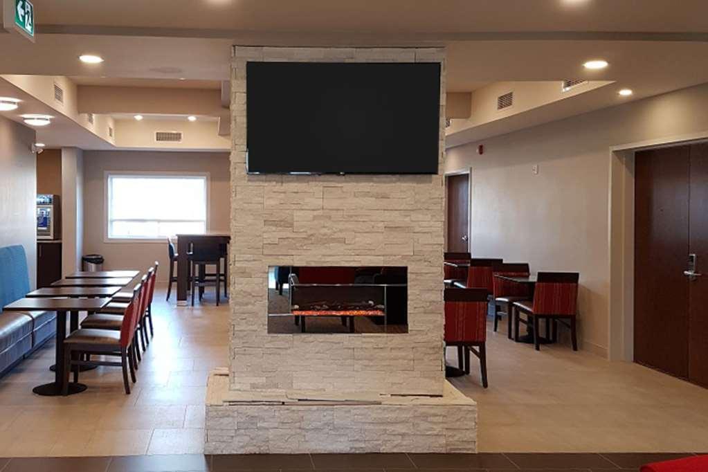 Comfort Inn & Suites Terrace Interior photo